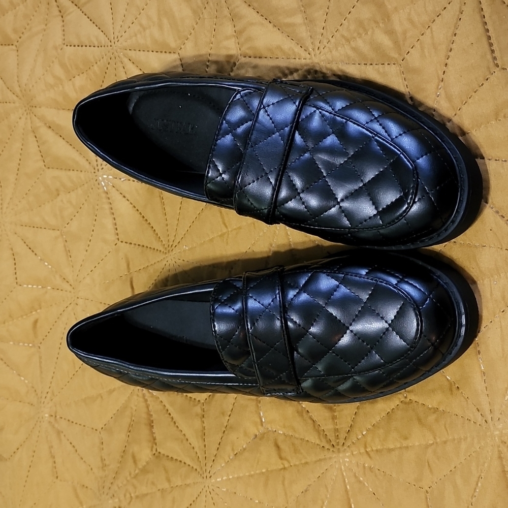 Cute quilted loafers